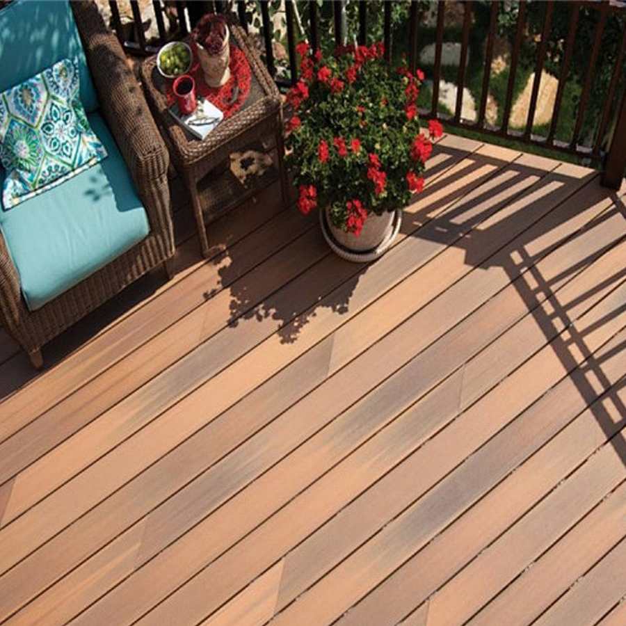 Sun-Drenched Garden Deck — Premium Decking